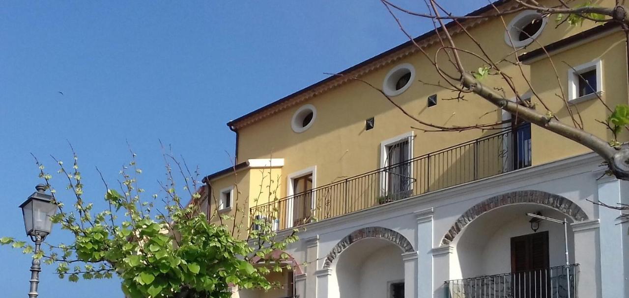 Un Oblo Sul Mare Apartment San Lucido Exterior photo
