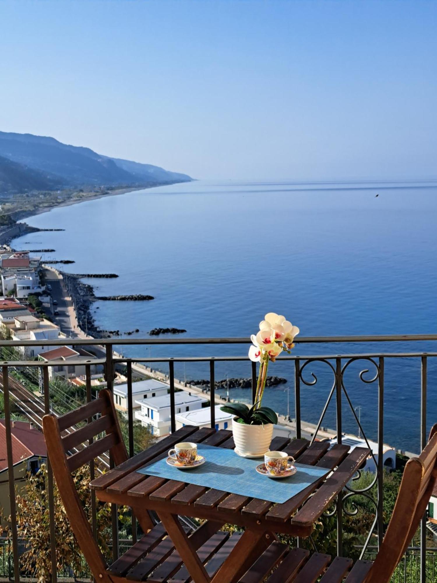 Un Oblo Sul Mare Apartment San Lucido Exterior photo